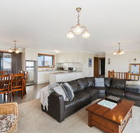 AMBIENCE BY THE SEA - Accommodation Directory