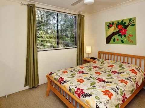 Apartment With Inground Pool - Accommodation Directory 3