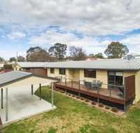 Apartments on Allingham - Accommodation Directory