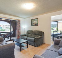 Apollo Unit 17 - Accommodation Directory
