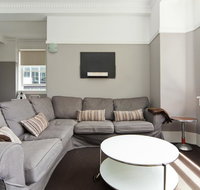 Apt - Sunny with Views - Accommodation Directory