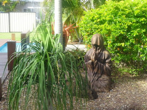 Apurla Hervey Bay - Located At The Point - Accommodation Directory 0