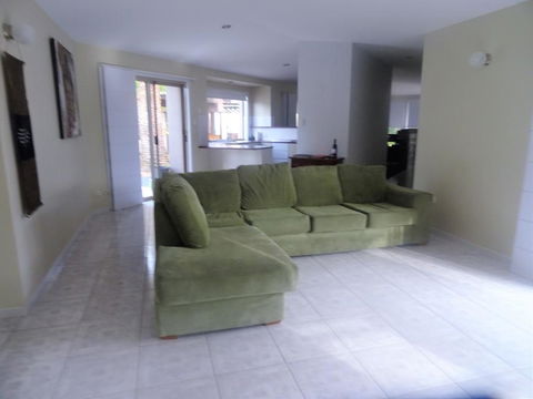 Apurla Hervey Bay - Located At The Point - Accommodation Directory 1