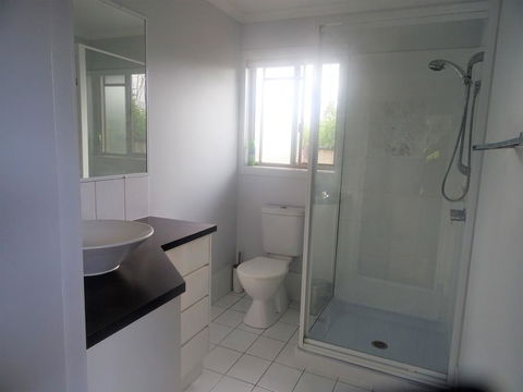 Apurla Hervey Bay - Located At The Point - Accommodation Directory 3