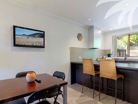 Aqua Apartment #2 - Accommodation Directory 3