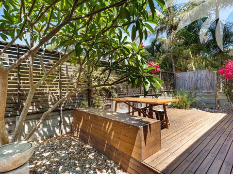 Aqua Apartment #2 - Accommodation Directory 1