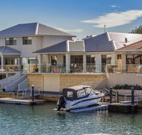 Aqua Vista - Accommodation Directory