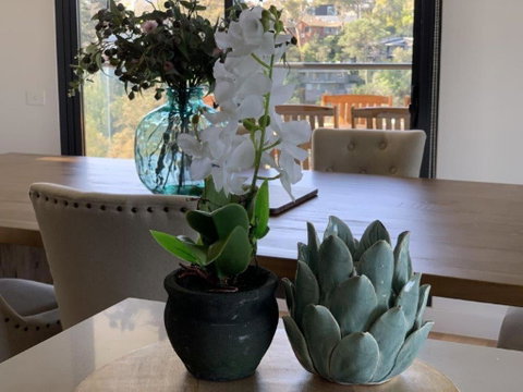 Luxury Overlooking The Yarra - 01663 - Accommodation Directory 1