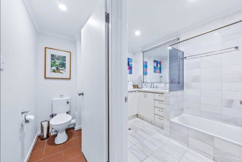 Main Street-Ailrie Apartment - Accommodation Directory 3