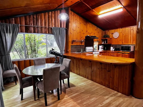 Mannland Cottage Retreat - Accommodation Directory 1