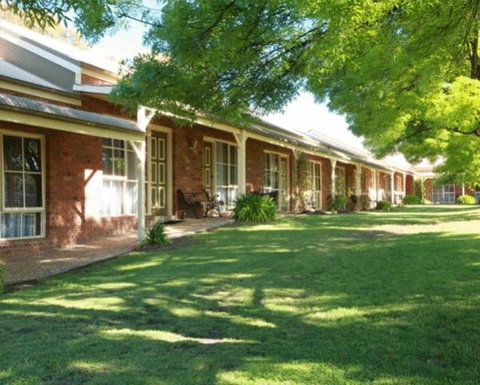 Mansfield Valley Motor Inn - Accommodation Directory 1