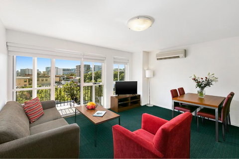 Melbourne Carlton Central Apartment Hotel Official - Accommodation Directory 3