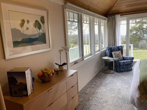 Mount Booralee - Accommodation Directory 2