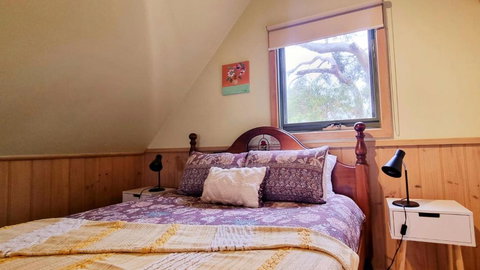 Native Garden Retreat - Accommodation Directory 2