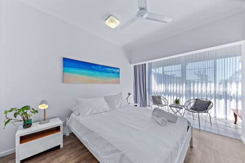NEW! 2BR Whitsundays Oasis W/ Ocean Views - Accommodation Directory 1