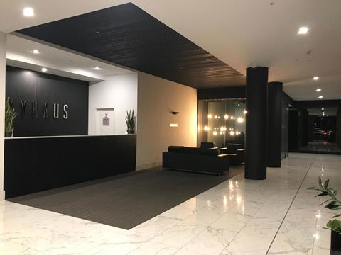 New Luxurious Skyview 2Bedroom Apartment Liverpool - Accommodation Directory 0