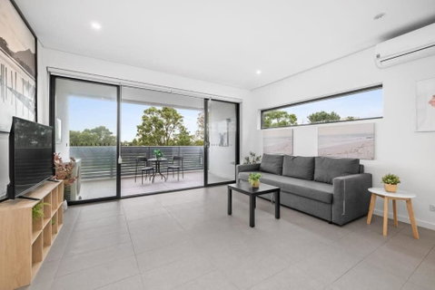 New Modern 2BR 2baths Apt In Homebush Sleeps 6 - Accommodation Directory 2