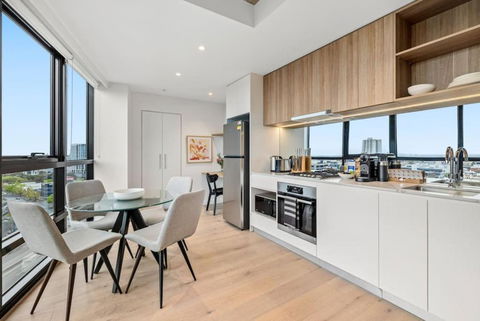 NEW Spectacular Views Southbank - Accommodation Directory 1