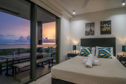 NEW - ZEN AT THE WATERFRONT - Luxury Waterfront Holiday Home For Families & Friends - Accommodation Directory 0