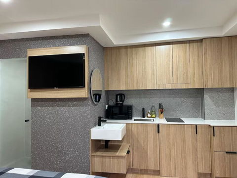 Oak Haven Sydney Suites - Accommodation Directory 1