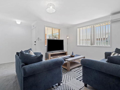 Oakland Holiday Home - Accommodation Directory 3