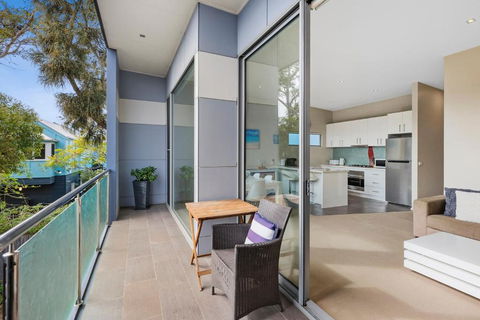 OG- By The Sea, 400m To Beach - Accommodation Directory 2