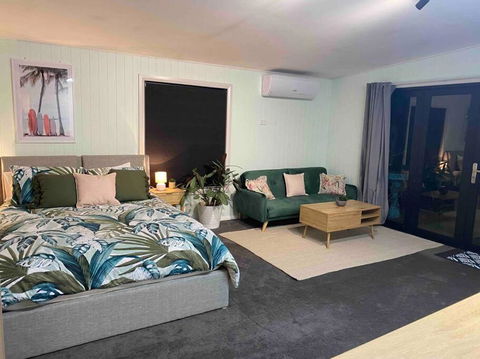 On Track Getaway - Accommodation Directory 0