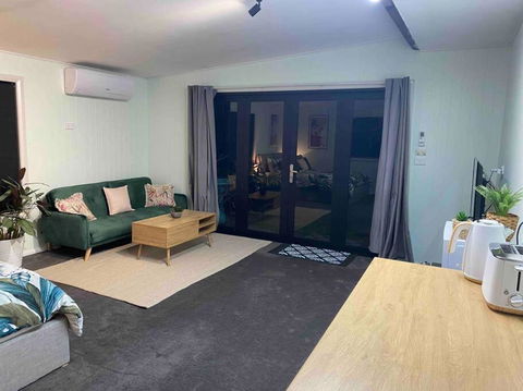 On Track Getaway - Accommodation Directory 2