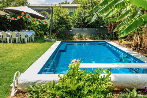 OXLEY Mineral Pool & Private Home SuburbanSTAY - Accommodation Directory 2