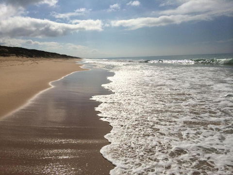 Paradise On The Boulevard - 90 Mile Beach Holiday Home - Accommodation Directory 1