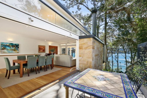 Paradise Villa - Pittwater Views - Accommodation Directory 0