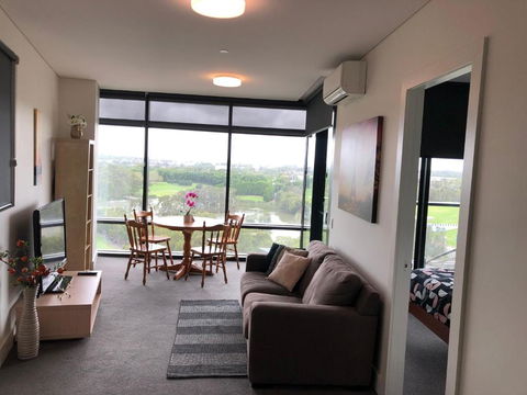 Parkview Modern Apartment W Parking @ Olympic Park - Accommodation Directory 1