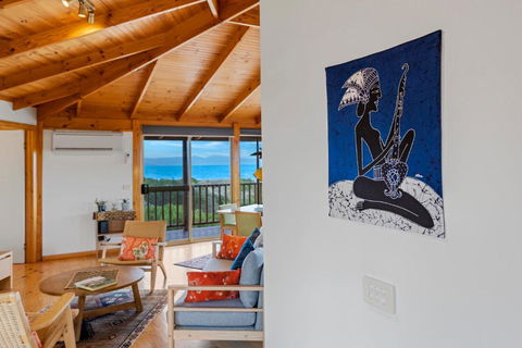 Peace & Plenty - Accommodation Directory 2