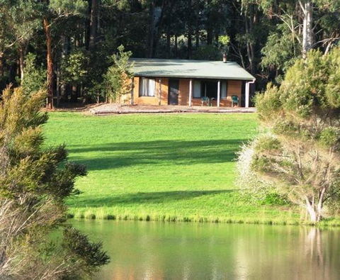 Pemberton Lake View Chalets - Accommodation Directory 3