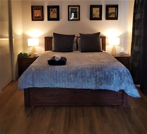 Pemberton Japanese Garden Studio - Accommodation Directory 3