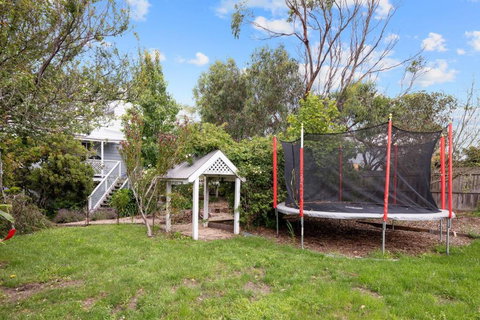 Peppermint Lookout - Accommodation Directory 2