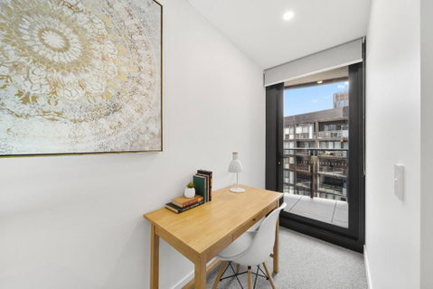 Phillip 2-Bed: Chic Interiors Amazing Amenities - Accommodation Directory 3