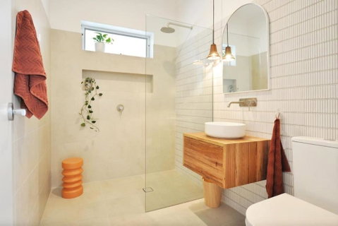 Pine At Arlos Glenelg South - Accommodation Directory 2