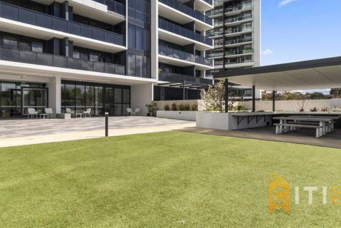 Posh In Phillip - 2bd 2bth Apt - Accommodation Directory 2