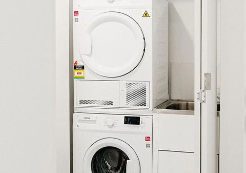 Rambla At Perry House - Accommodation Directory 3