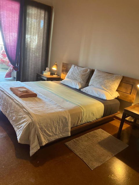 Potters Warehouse - Accommodation Directory 2