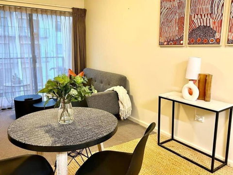 Prime Location 1 Bdr Apt In Perth - Accommodation Directory 2