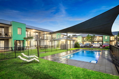 Quest Sale - Accommodation Directory 0