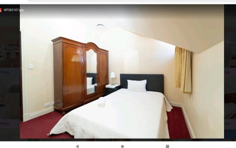 Quiet And Peaceful Perth City Living With Free Parking - Accommodation Directory 2