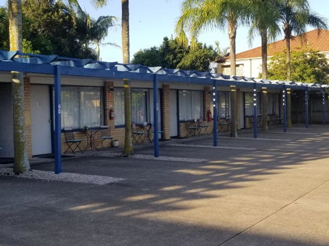 Raceways Motel - Accommodation Directory 0