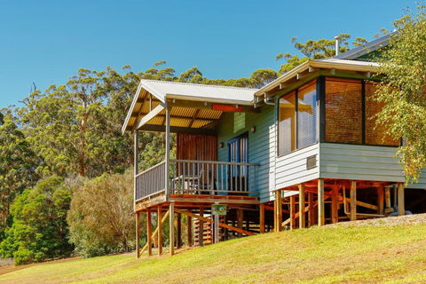 Rainbow Trail Chalets - Accommodation Directory 3