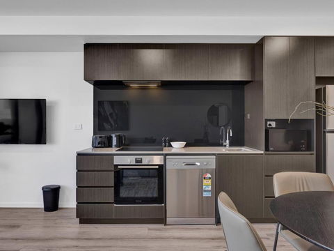 Rambla @ Berwick House - Accommodation Directory 3