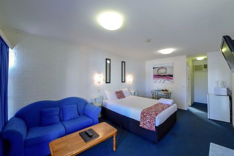 Aspley Motor Inn - Accommodation Directory 3