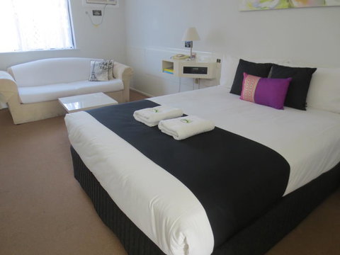 Aspley Pioneer Motel - Accommodation Directory 0