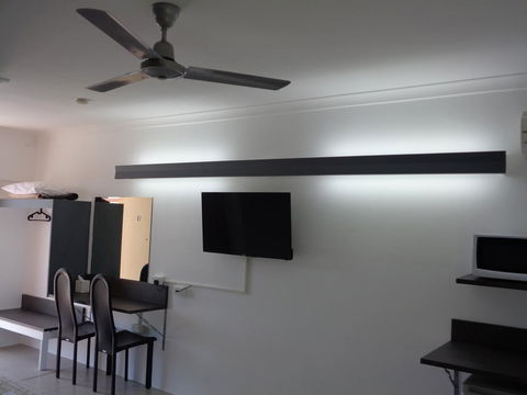 Aspley Sunset Motel - Accommodation Directory 1